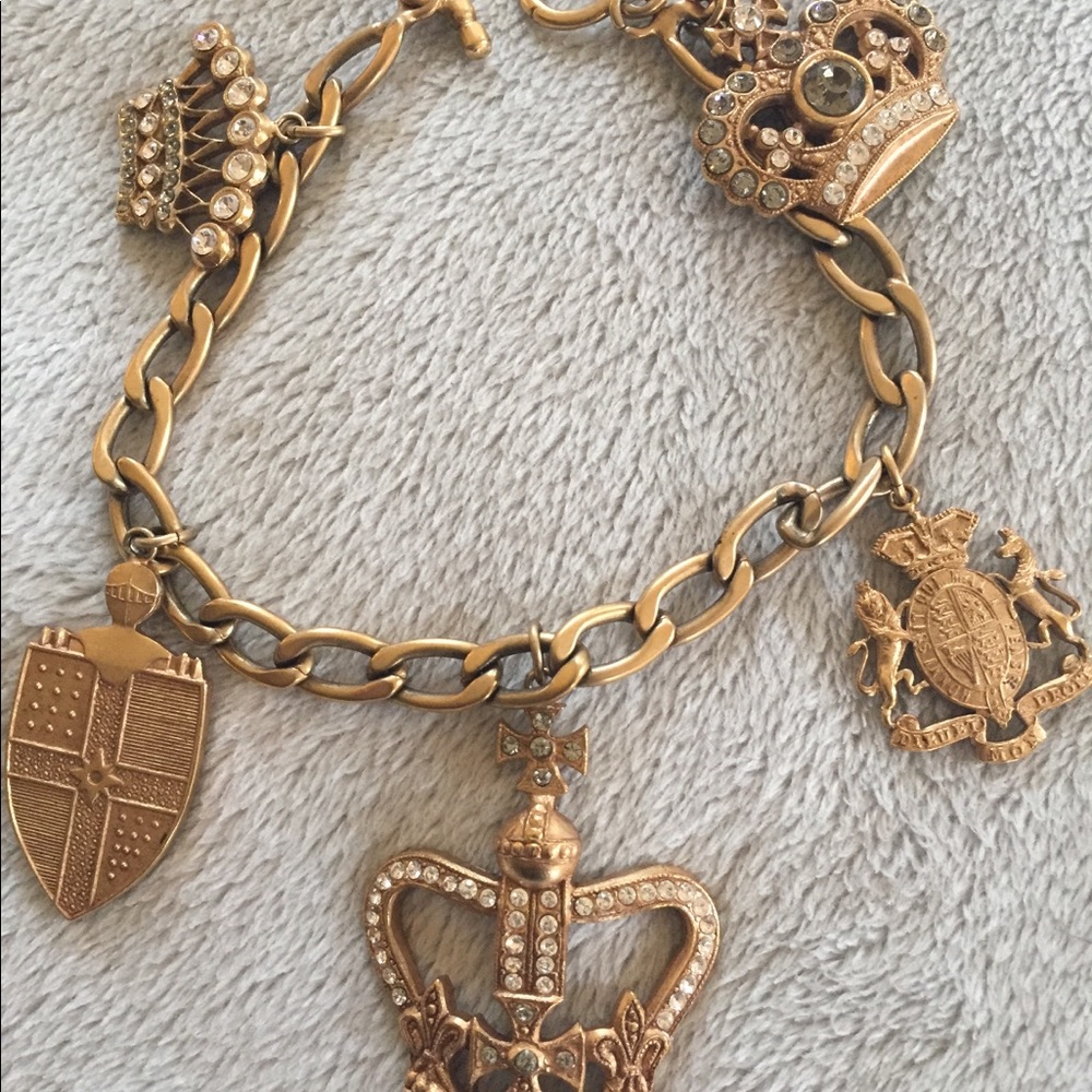 La Vie Parisienne Charm Bracelet